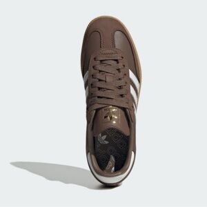 Addidas brown sambas